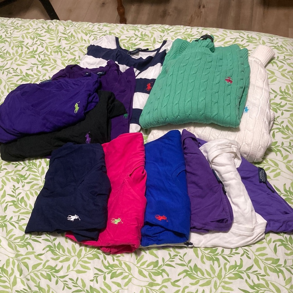 Bundle Ralph Lauren M&L v-neck tees, long sleeves, & sweaters